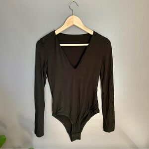 Express Women V Neck Black Bodysuit Long Sleeve Size Medium